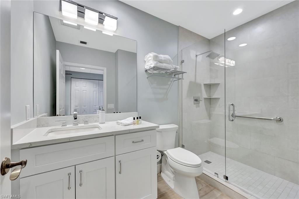 7225 Pelican Bay Blvd, Unit 604, Naples, FL 34108 Photo