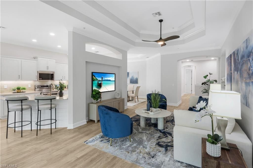 9520 Ironstone, Unit 202, Naples, FL 34120 Photo