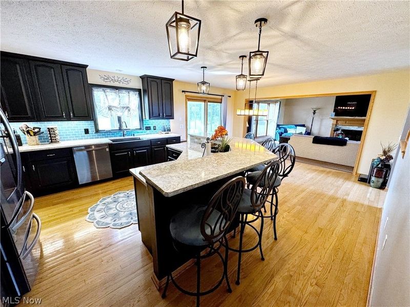 25137 Crosstie Trail, Columbia Station, OH 44028 Photo 10