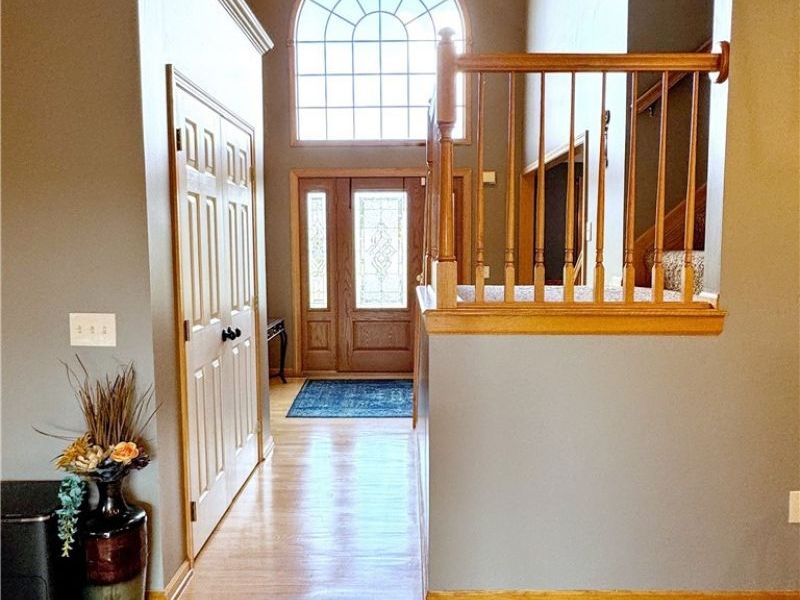 25137 Crosstie Trail, Columbia Station, OH 44028 Photo 12