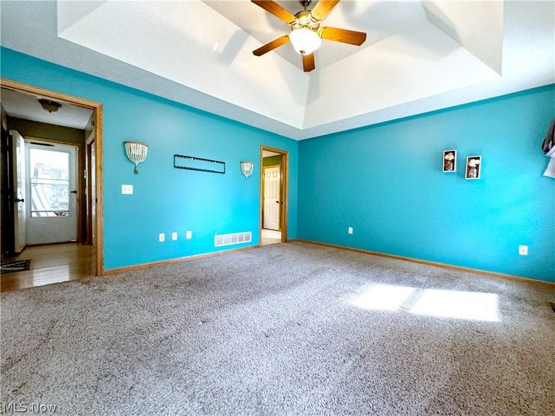 25137 Crosstie Trail, Columbia Station, OH 44028 Photo 16
