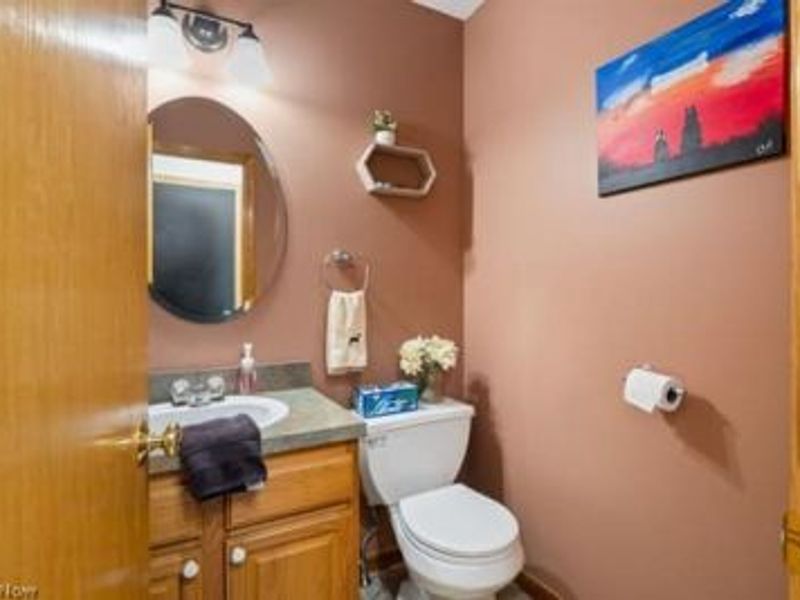 832 Queens Gate Way, Wadsworth, OH 44281 Photo 11