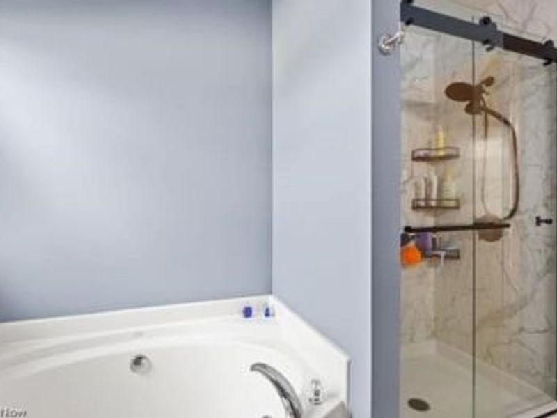 832 Queens Gate Way, Wadsworth, OH 44281 Photo 16