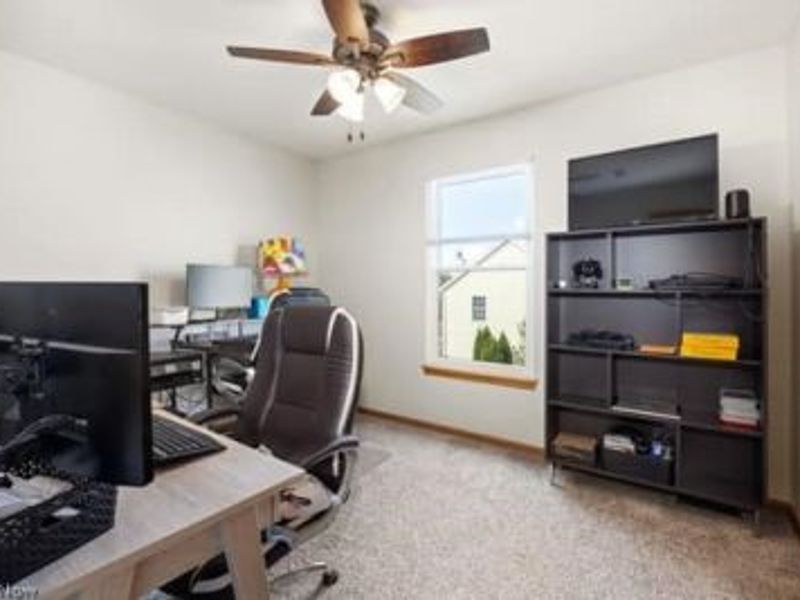 832 Queens Gate Way, Wadsworth, OH 44281 Photo 17