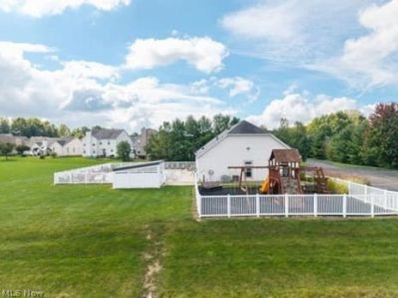 832 Queens Gate Way, Wadsworth, OH 44281 Photo 31