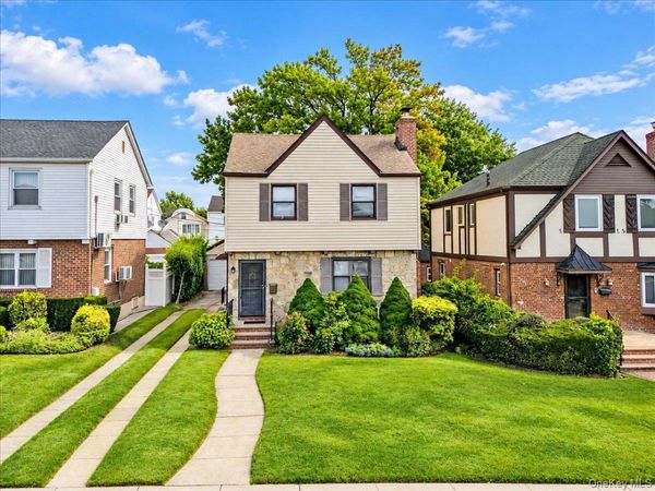 75-79 181st Street , Fresh Meadows, NY 11366