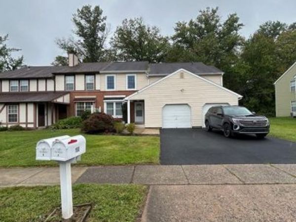 1683 BLUEBIRD DRIVE , Unit B, YARDLEY, PA 19067