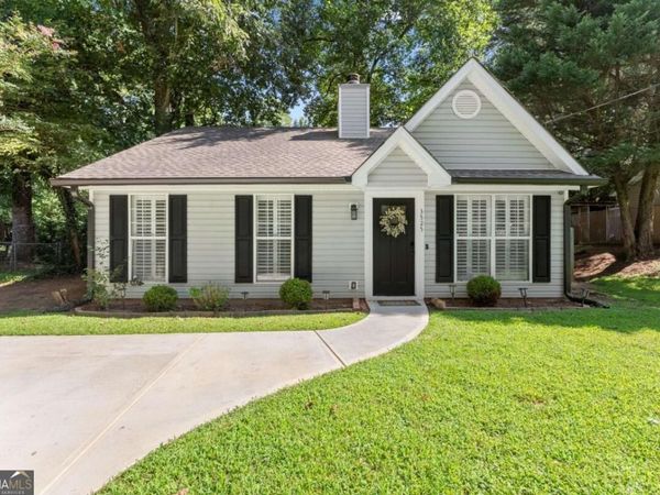 3525 Auburn Drive, Cumming, GA 30041