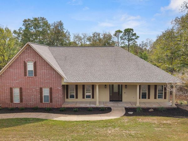 170 Parkway Square , Pearcy, AR 71964