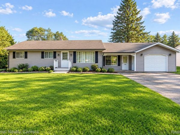 2700 W Walton Boulevard, Waterford Township, Mi 48329