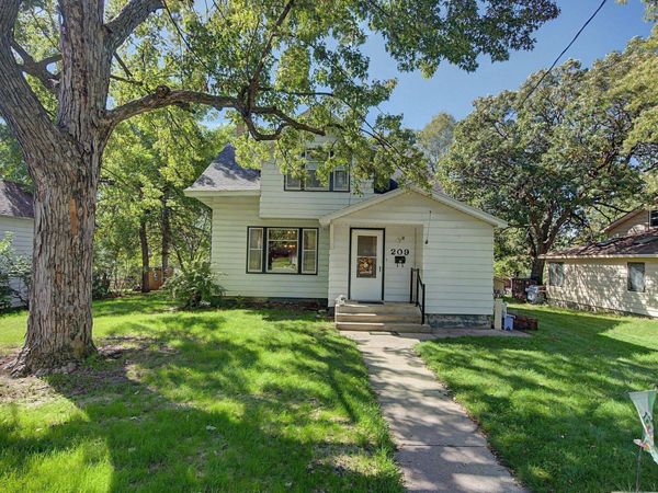 209 4th Avenue S, Sauk Rapids, MN 56379