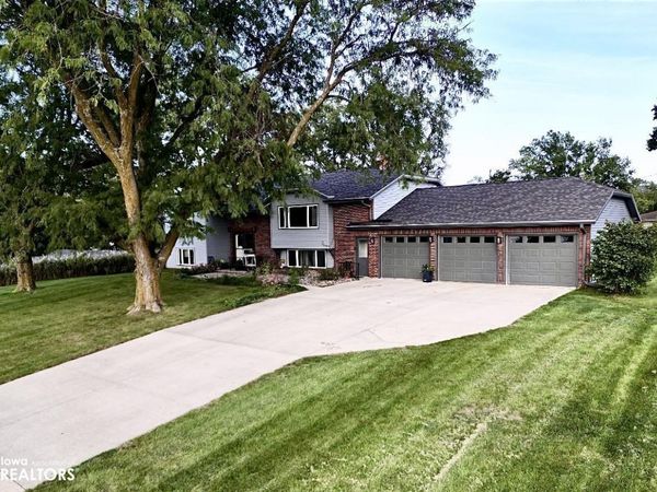 2000 Chestnut Street, Atlantic, IA 50022