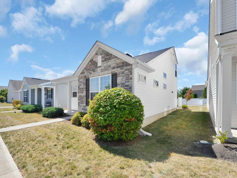 5621 Ellis Brook Drive, Dublin, OH 43016 Photo 3