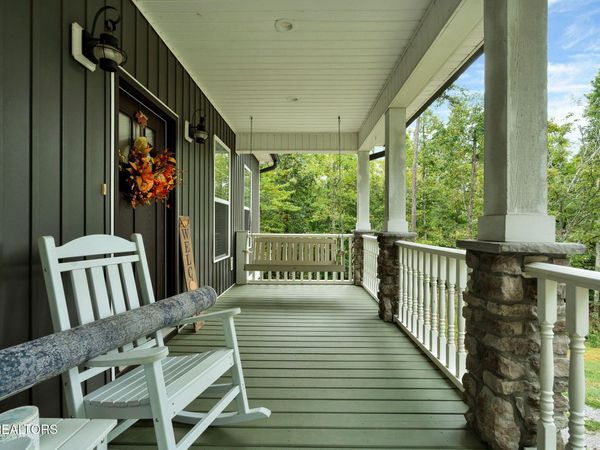 2221 Old Parksville Rd, Cleveland, TN 37323