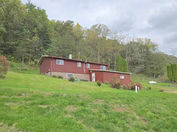 E5624 Spring Coulee ROAD, Coon Valley, WI 54623