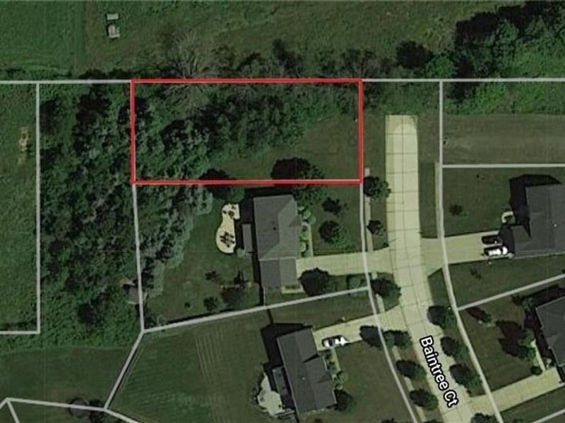 2000 Baintree Court, Brunswick Hills, OH 44212 Photo 4
