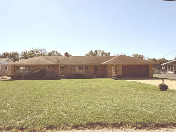 1825 Rainbow Bend Boulevard, Elkhart, IN 46514