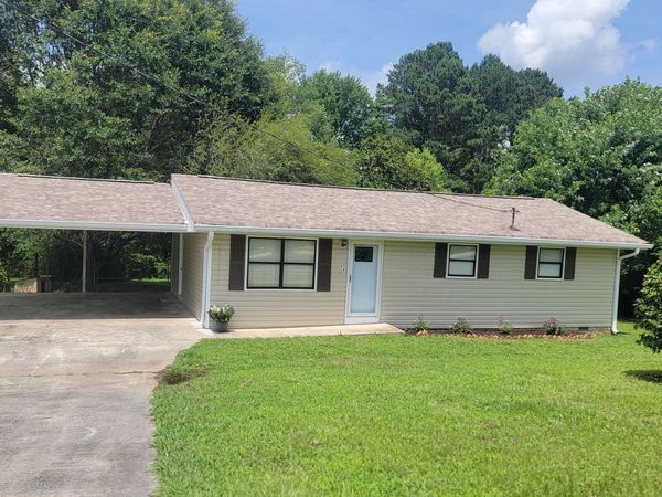77 Pierce Road, Hiram, GA 30141