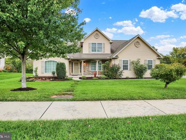 301 VALLEY COURT , SINKING SPRING, PA 19608