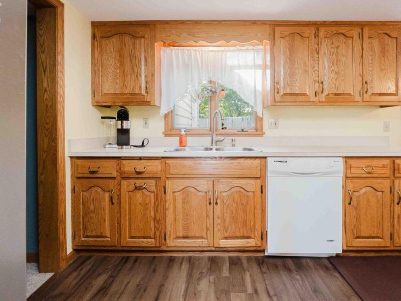 2058 Skyline Drive, Marblehead, OH 43440 Photo 13