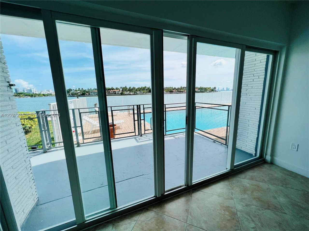 946 Bay Dr, Unit 7, Miami Beach, FL 33141 Photo