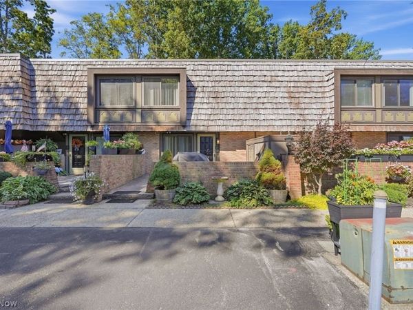 1120 By The Shores Drive , Huron, OH 44839