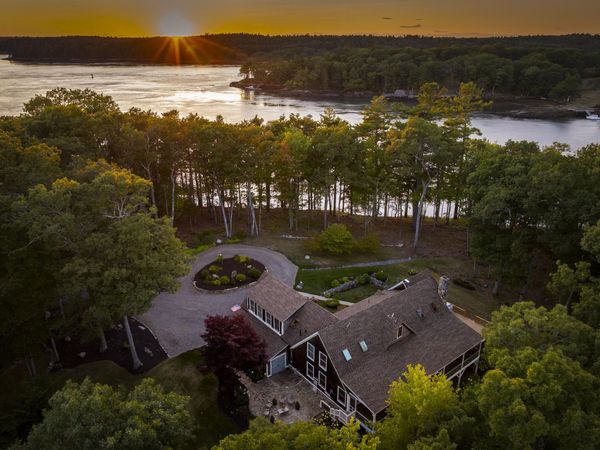 38 Higbee Lane , Boothbay, ME 04537
