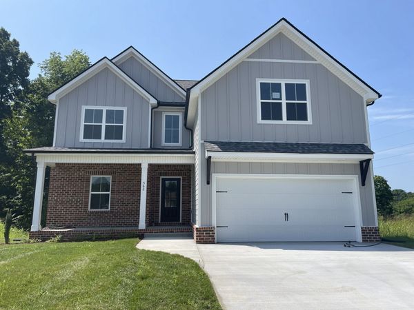 562 Pongracz Way , Clarksville, TN 37042