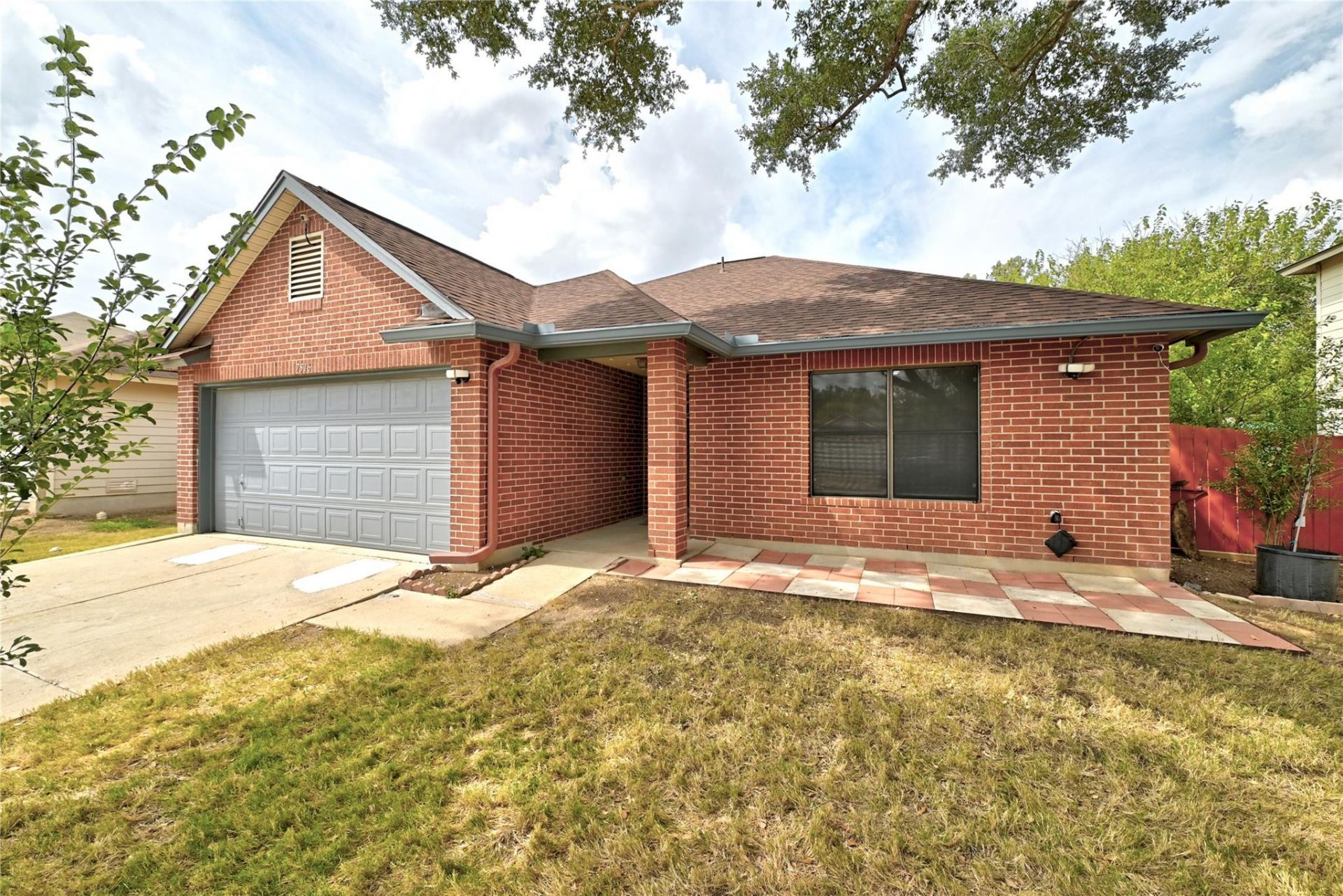7516 Cats Eye Ln, Austin, TX 78747 Main Photo