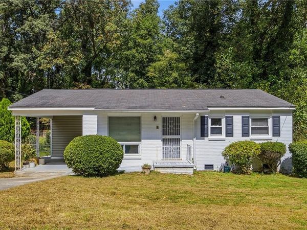 3751 Amber Road NW, Atlanta, GA 30331