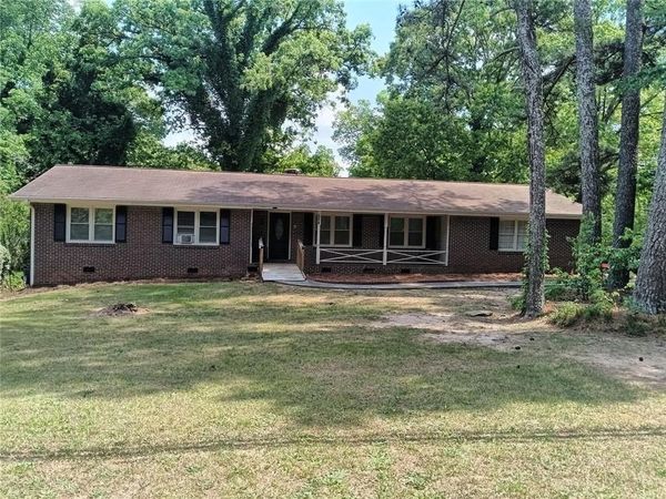 524 Rowland Road, Stone Mountain, GA 30083