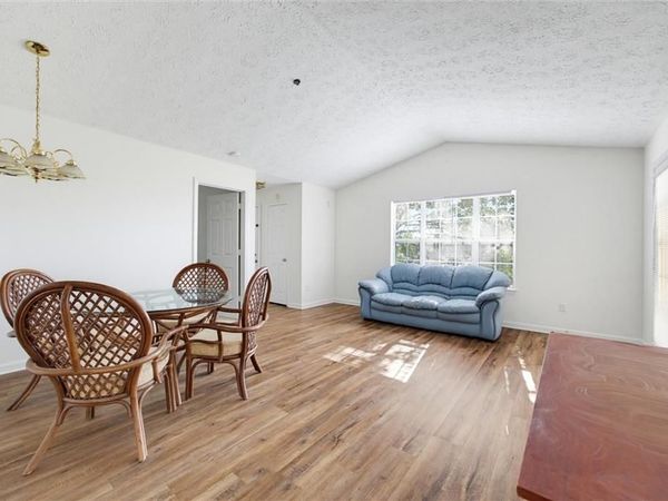 535 Bentley Place, Tucker, GA 30084