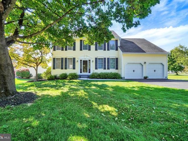 401 S SHAFFER DRIVE, NEW FREEDOM, PA 17349