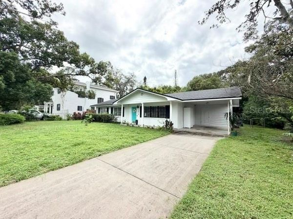 1810 S LOCUST AVENUE , SANFORD, FL 32771