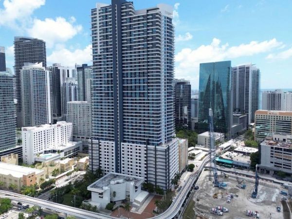 60 SW 13TH STREET, Unit 5212, MIAMI, FL 33130
