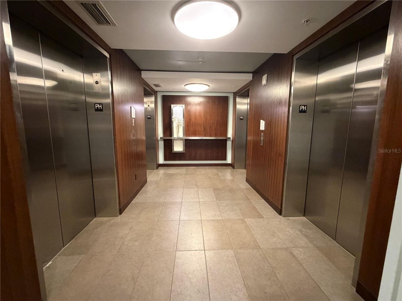 60 SW 13th Street, Unit 5212, Miami, FL 33130 Photo