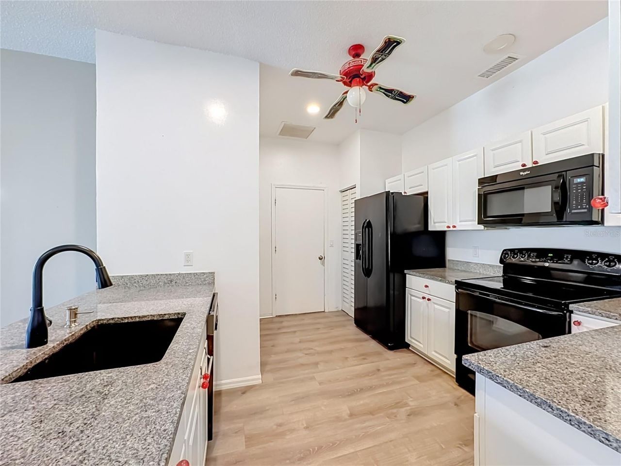 3308 60th Avenue W, Bradenton, FL 34207 Photo