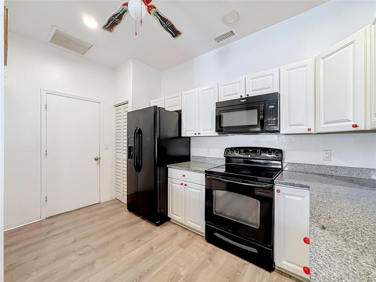 3308 60th Avenue W, Bradenton, FL 34207 Photo