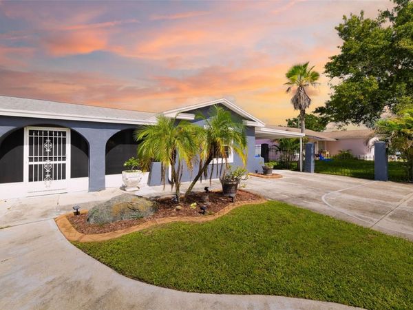 6012 FRANCIS DRIVE , APOLLO BEACH, FL 33572