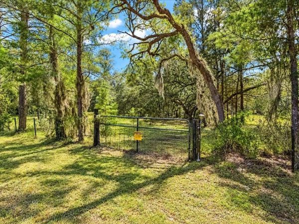 12150 NE 75TH STREET , BRONSON, FL 32621