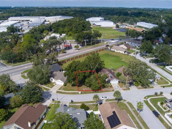 1262 WHISPERING WINDS COURT , APOPKA, FL 32703