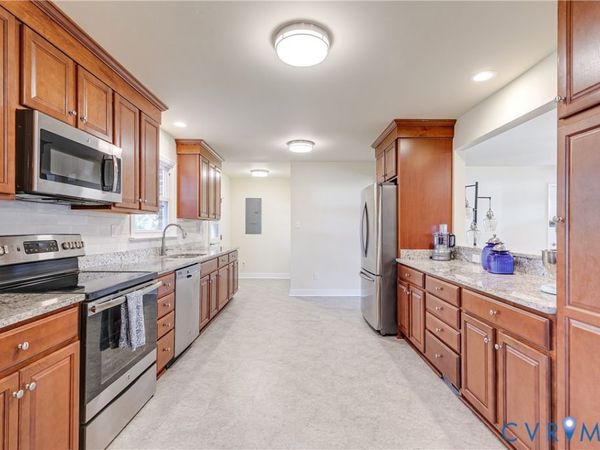 3210 Oak Meadow Lane, Midlothian, VA 23112