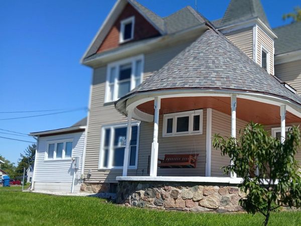 102 Jackson , Jackson Center, OH 45334