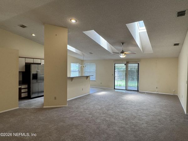 8055 CREEDMOOR Drive, Jacksonville, FL 32244