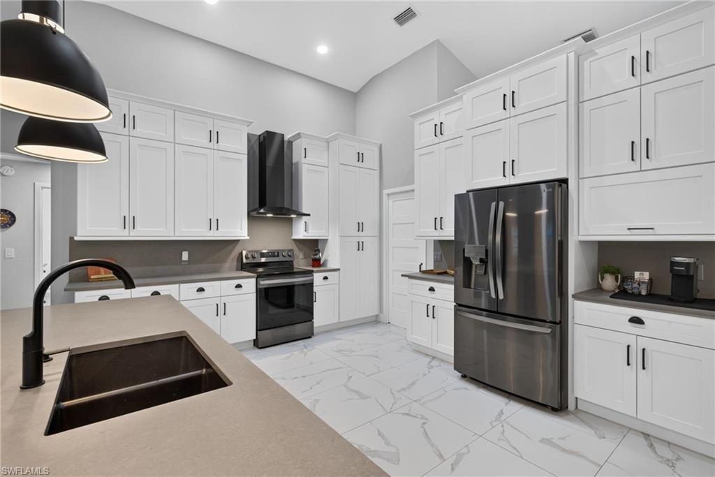 24200 Golden Eagle Ln, Bonita Springs, FL 34135 Photo