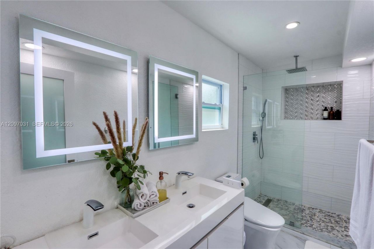 4730 NW 4th Ter, Miami, FL 33126 Photo