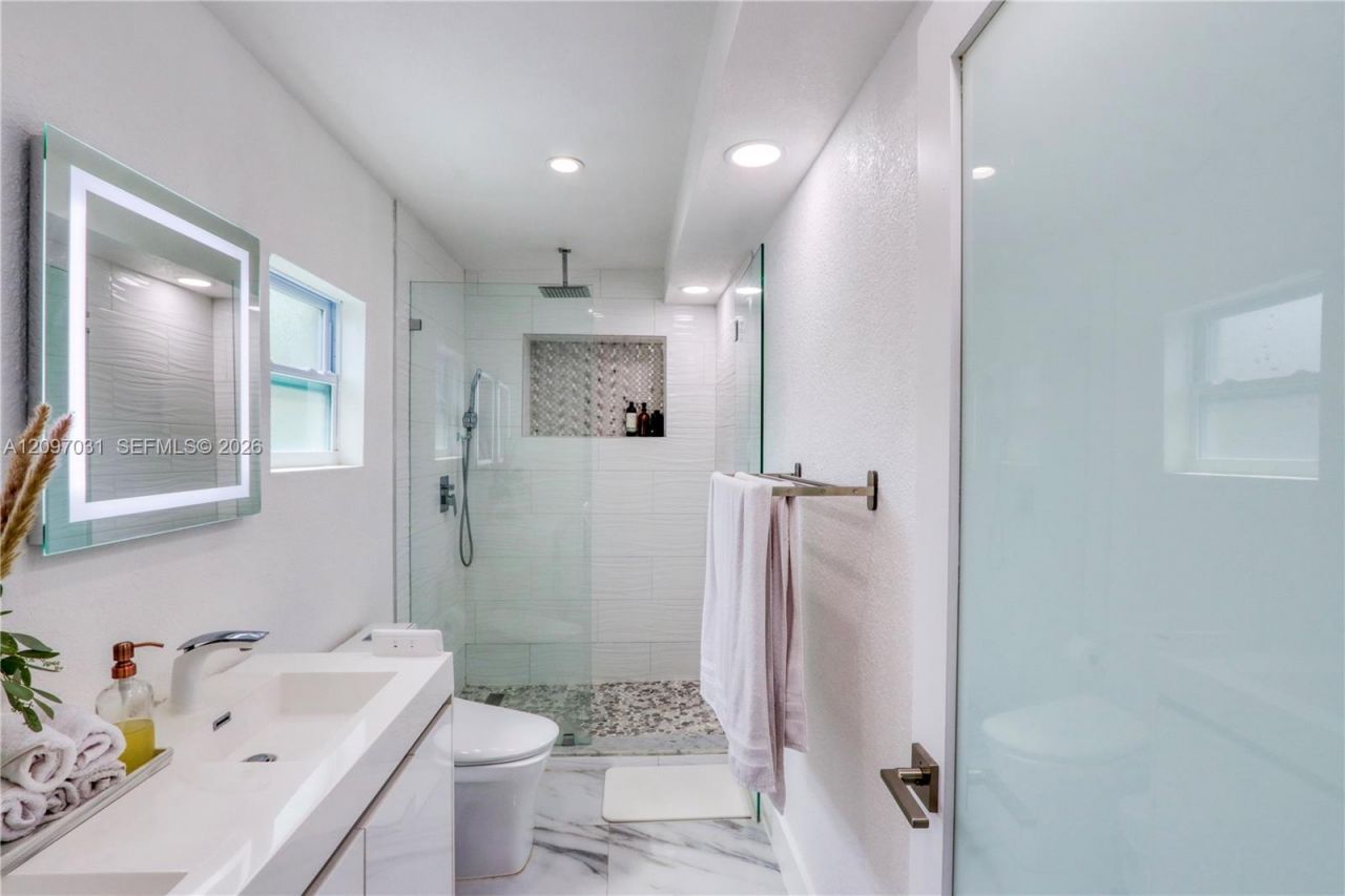 4730 NW 4th Ter, Miami, FL 33126 Photo