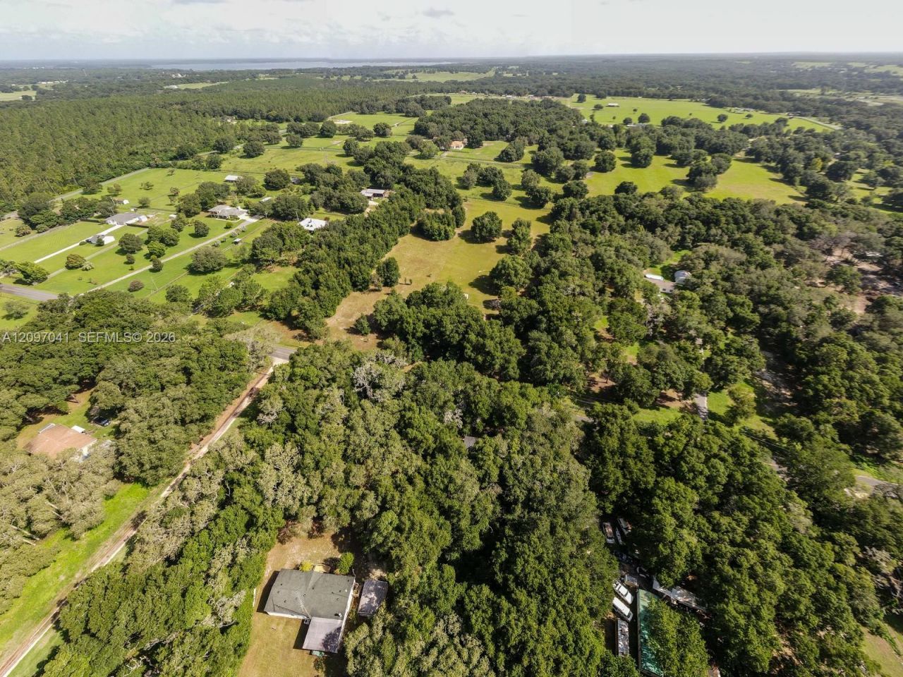 15233 SE 175th Street , Weirsdale, FL 32195 Photo