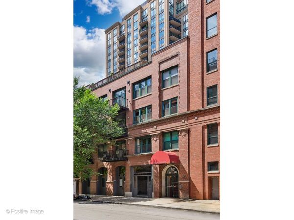 420 W Ontario Street , Unit 405, Chicago, IL 60654
