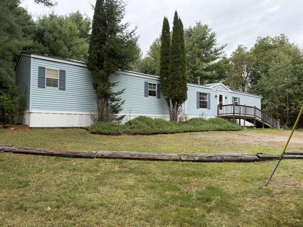 15 Buck Drive , Bradley, ME 04411